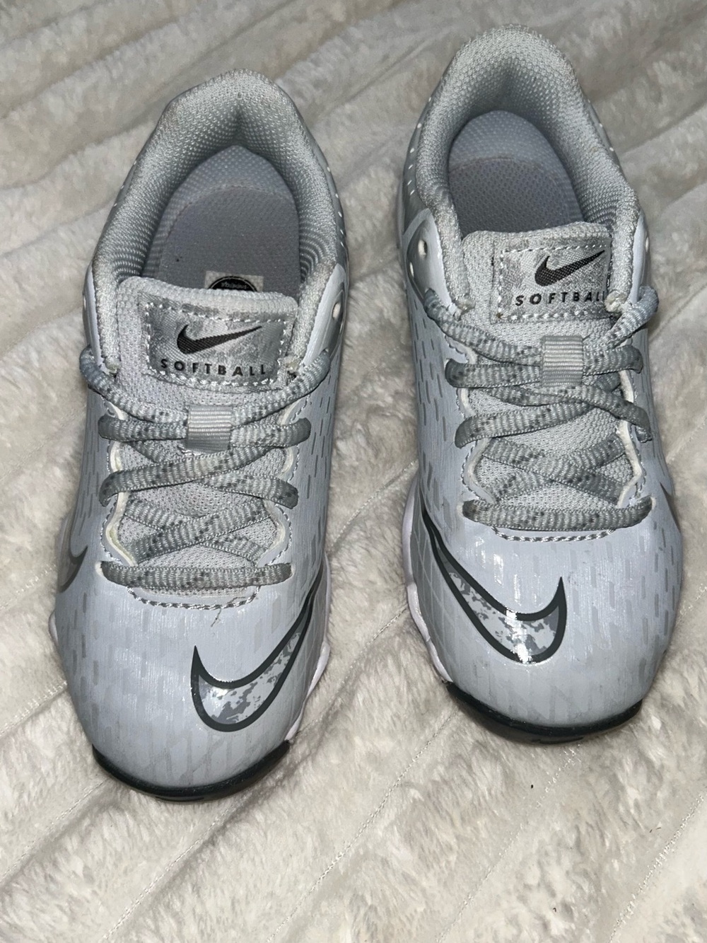 Nike Kids Silver Softball Sneakers